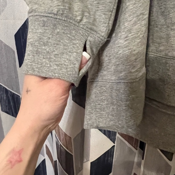 Sweater - Picture 3 of 4